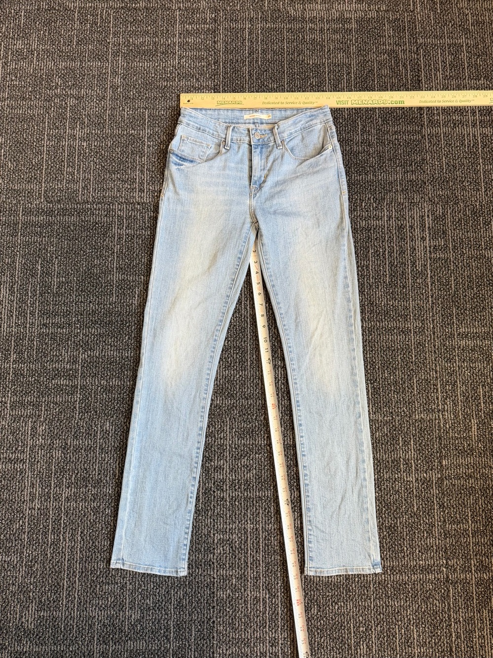 Levi’s Mid Rise Skinny Women's Light Wash Jeans Size 28